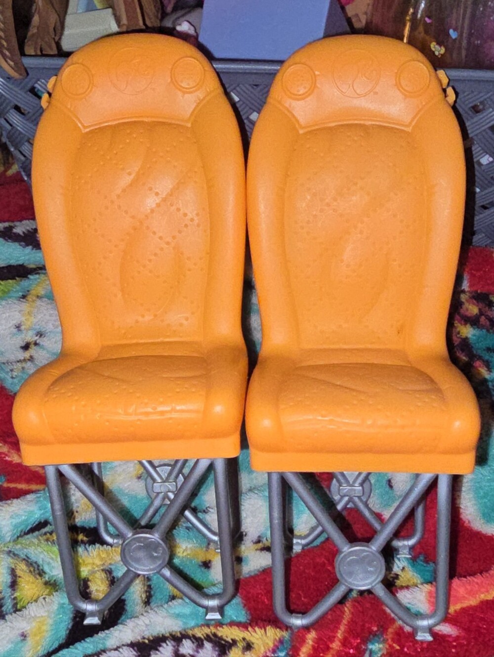 2 Barbie Glam High-Back Chairs 2008